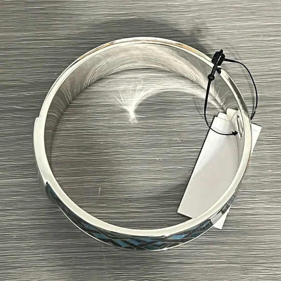 NTW Chico's Silver and Enamel Bangle Bracelet with Chevron Design - Picture 7 of 10